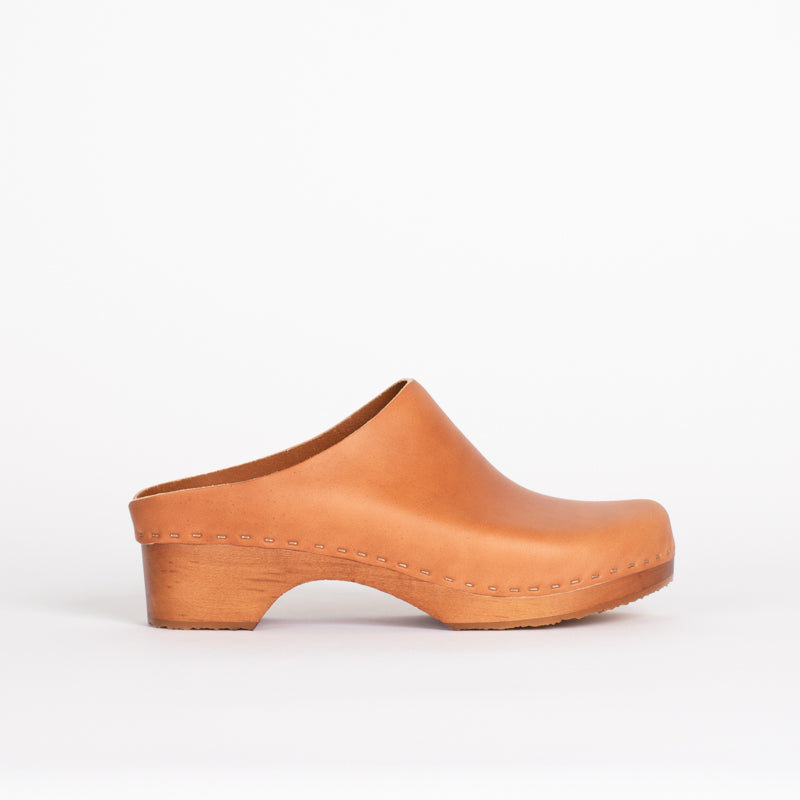 Bryr clogs 2025 sample sale