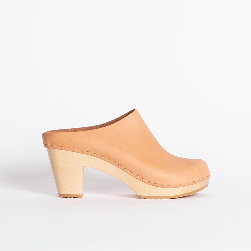 Chloe high heel in Natural (RTS)