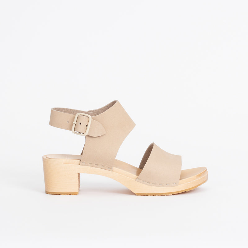 Maya in Bone, Size 9 (50% off)